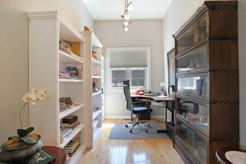 96 Greystone Close East, Brooks, AB - Indoor Photo Showing Office