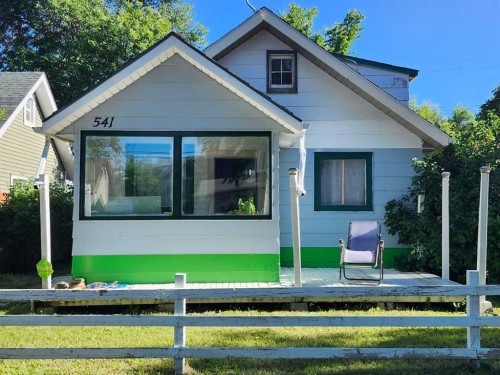 541 2 Avenue West, Drumheller, AB 