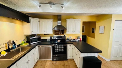 82 Villa Street, Drumheller, AB 