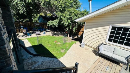 82 Villa Street, Drumheller, AB 