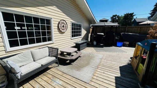 82 Villa Street, Drumheller, AB 