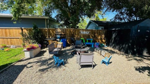 82 Villa Street, Drumheller, AB 
