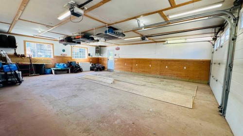 82 Villa Street, Drumheller, AB 