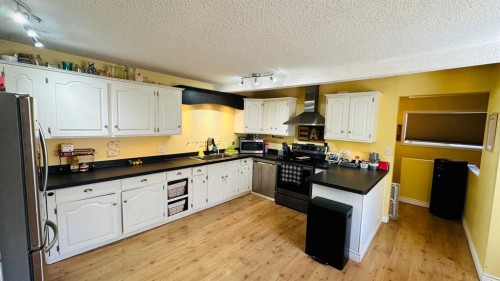 82 Villa Street, Drumheller, AB 