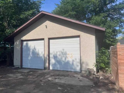 508 Centre Street, Brooks, AB 