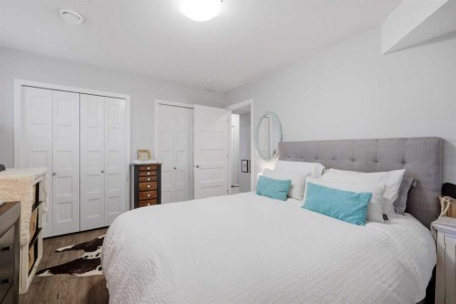 4 Golden Crescent, Red Deer, AB - Indoor Photo Showing Bedroom