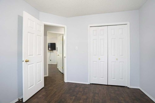 68 Upland Street, Brooks, AB - Indoor