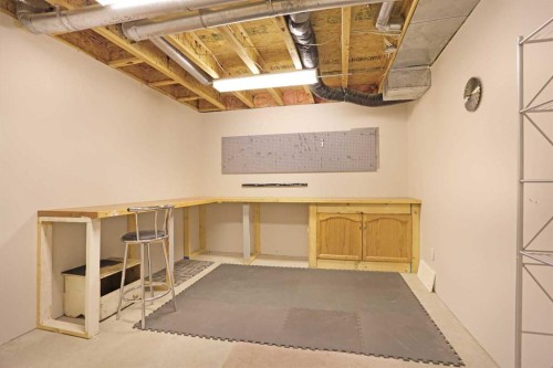 63 Lu-Dor Close East, Brooks, AB - Indoor
