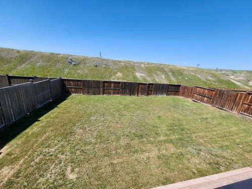 628 Bankview Drive, Drumheller, AB - Outdoor