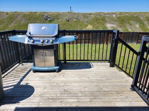 628 Bankview Drive, Drumheller, AB - Outdoor With Deck Patio Veranda With Exterior