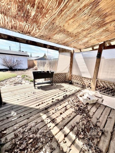 413 2 Avenue East, Oyen, AB - Outdoor With Deck Patio Veranda