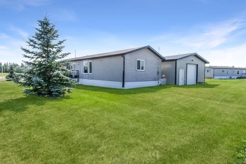 327 3 Street, Hays, AB - Outdoor With Exterior