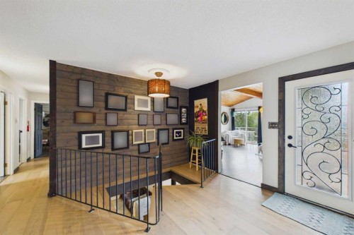 10-2168 587 Highway, Bowden, AB - Indoor Photo Showing Other Room