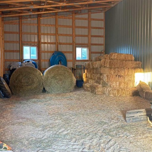 10-2168 587 Highway, Bowden, AB - Indoor