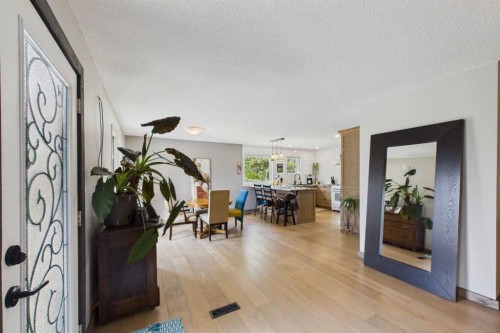 10-2168 587 Highway, Bowden, AB - Indoor Photo Showing Other Room