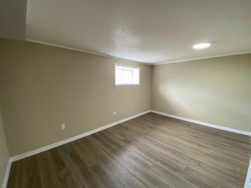 1708 2 Avenue East, Brooks, AB - Indoor Photo Showing Other Room