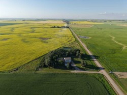 83002 RGE RD 194 Coaldale, AB T1M 1M8