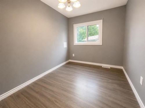 137 Big Hill Place, Airdrie, AB - Indoor Photo Showing Other Room