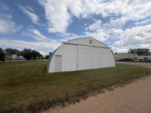 102-Main Street, Munson, AB 
