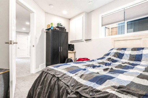 1614 2 Avenue East, Brooks, AB - Indoor Photo Showing Bedroom