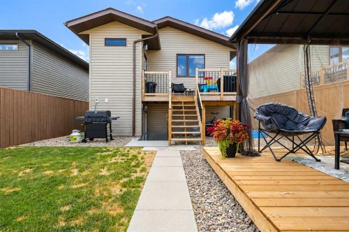 1614 2 Avenue East, Brooks, AB - Outdoor With Exterior