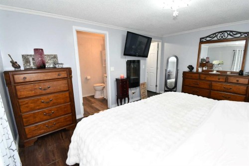 53 Maple Drive West, Brooks, AB 