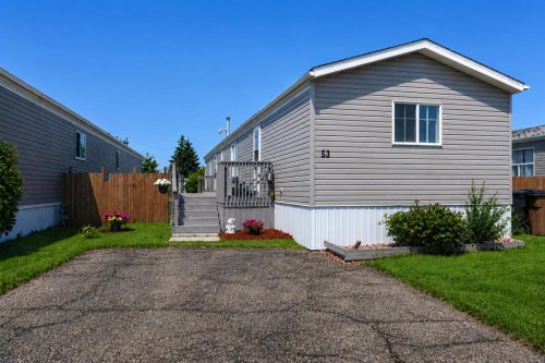 53 Maple Drive West, Brooks, AB 