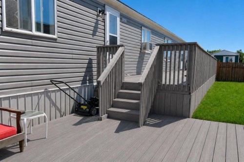 53 Maple Drive West, Brooks, AB 