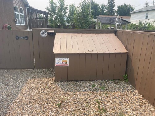 92 Railway Avenue, Rosemary, AB - Outdoor
