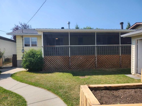 224 2 Street, Drumheller, AB - Outdoor With Deck Patio Veranda