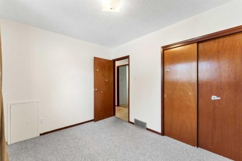 31 8 Street West, Brooks, AB - Indoor Photo Showing Other Room