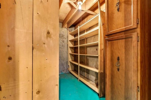 31 8 Street West, Brooks, AB - Indoor Photo Showing Other Room