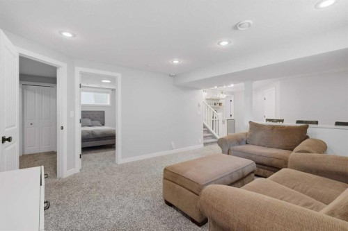 113 Weddell Crescent, Red Deer, AB - Indoor Photo Showing Living Room