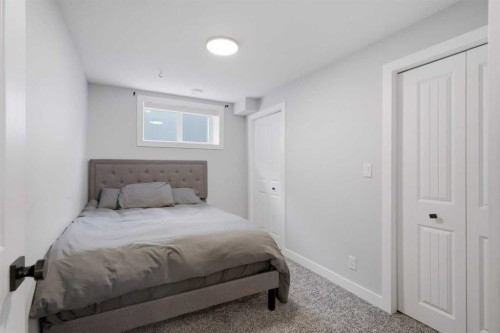 113 Weddell Crescent, Red Deer, AB - Indoor Photo Showing Bedroom