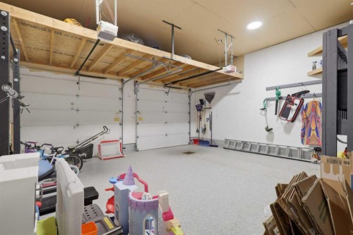 113 Weddell Crescent, Red Deer, AB - Indoor Photo Showing Garage