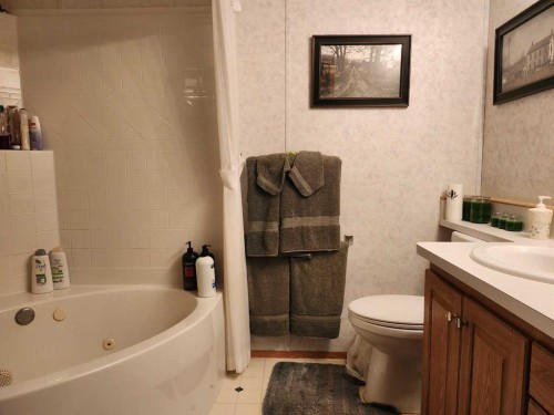 85 Greenwood Villa, Drumheller, AB 