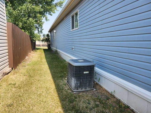 85 Greenwood Villa, Drumheller, AB 
