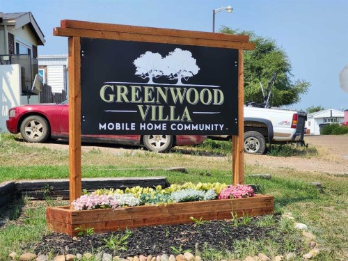 85 Greenwood Villa, Drumheller, AB 