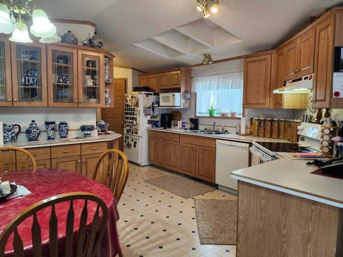 85 Greenwood Villa, Drumheller, AB 