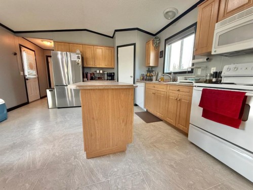 48-349 Railway Avenue, Duchess, AB 