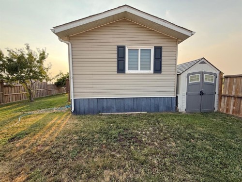 48-349 Railway Avenue, Duchess, AB 