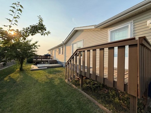 48-349 Railway Avenue, Duchess, AB 