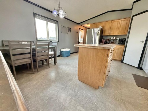 48-349 Railway Avenue, Duchess, AB 