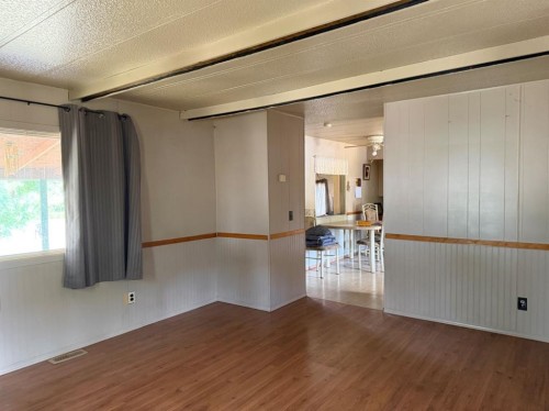 171 2 Avenue, Drumheller, AB - Indoor Photo Showing Other Room