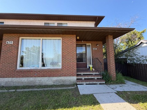 645 3 Avenue WEST Drumheller, AB T0J 0Y3