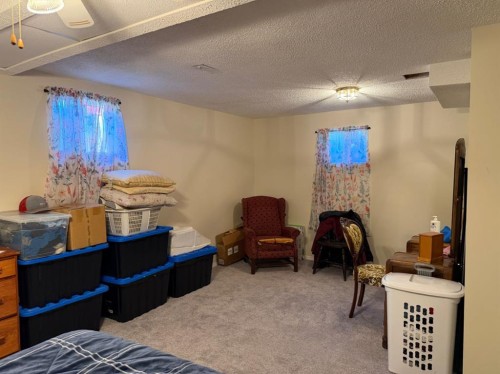 645 3 Avenue West, Drumheller, AB - Indoor