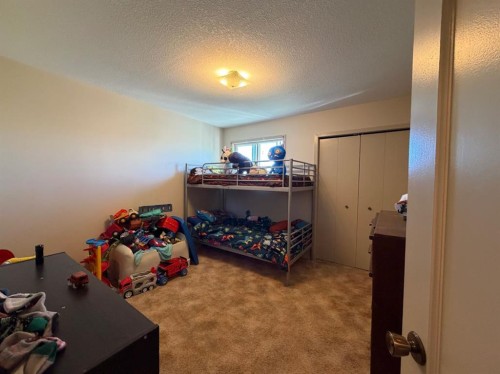 645 3 Avenue West, Drumheller, AB - Indoor