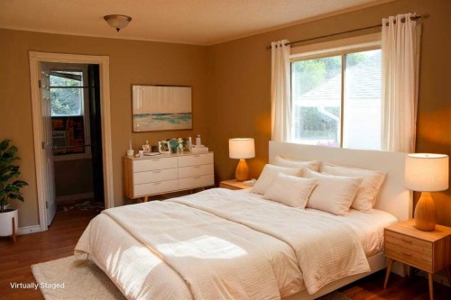 23 Pine Avenue West, Brooks, AB - Indoor Photo Showing Bedroom