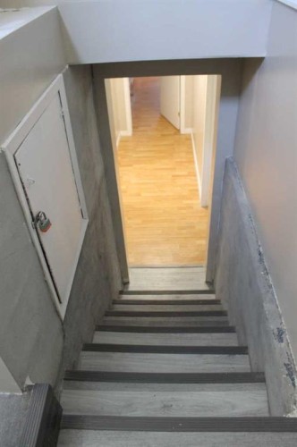 23 Pine Avenue West, Brooks, AB - Indoor Photo Showing Other Room