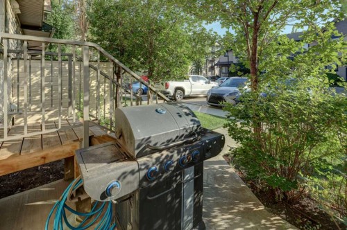 131 Copperpond Common Se, Calgary, AB - Outdoor